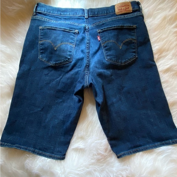 Levi’s Strauss‎ Shorts Women’s Size 32 Bermuda Jeans - Picture 14 of 16